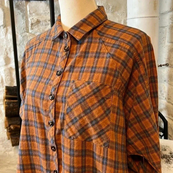 Peach Love California | Cozy Cotton Fall Flannel - Picture 2 of 6